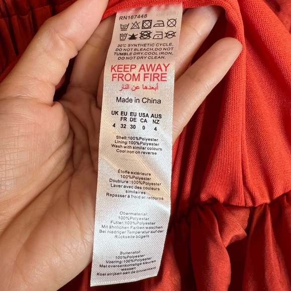 NWT PRETTYLITTLETHING Rust Puff Sleeve Puffball Hem Shift Dress. Size 0 - Picture 10 of 11